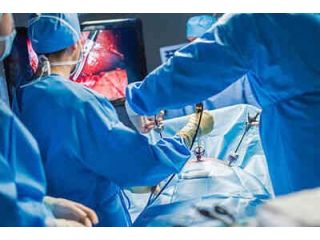 best-laparoscopic-surgeon-in-kolkata-dr-purnendu-roy-small-0