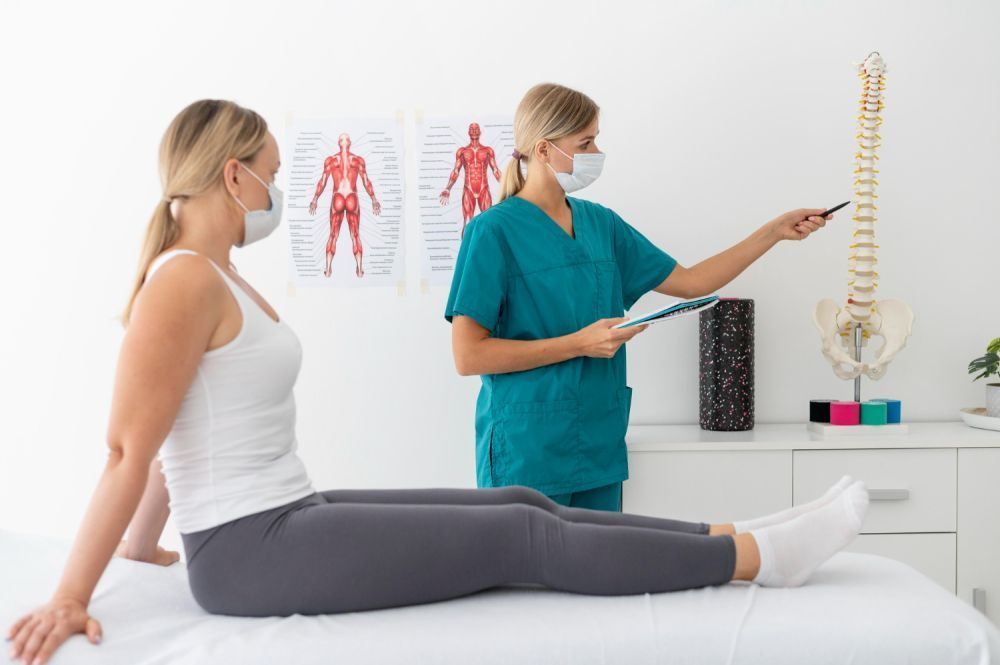 physiotherapist-near-me-in-noida-big-0