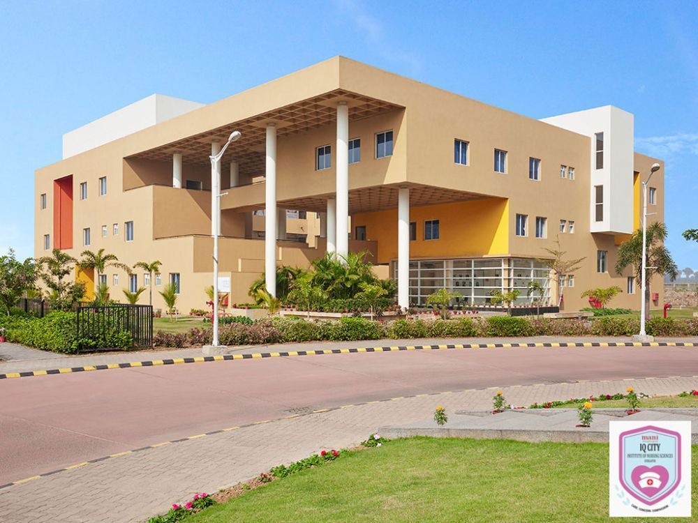bsc-nursing-course-gnm-course-at-iq-city-nursing-college-big-1