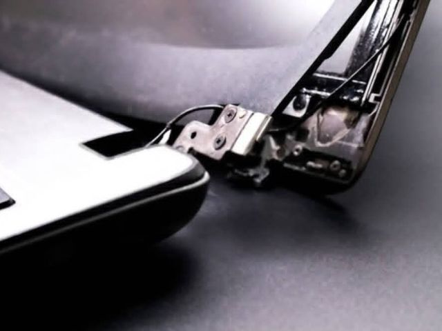 repair-of-broken-laptop-hinges-from-ksh3000