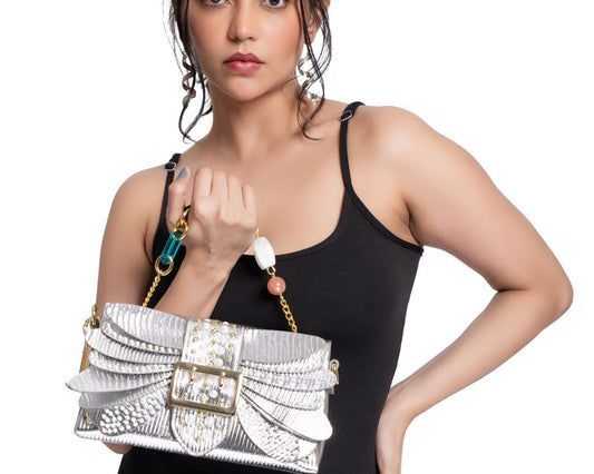 shop-stylish-women-date-night-bags-online-in-india