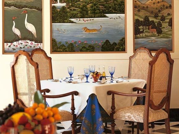 oberoi-vanya-vilas-booking-luxury-tents-jungle-safaris