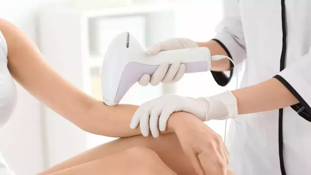 advanced-laser-hair-reduction-in-delhi-for-smooth-hair-free-skin-big-0