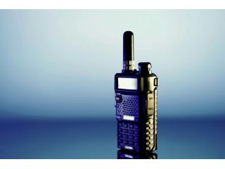 walkie-talkie-devices-trusted-by-professionals-small-0