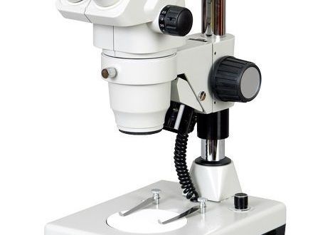stereo-zoom-microscope-for-precision-lab-industrial-inspection