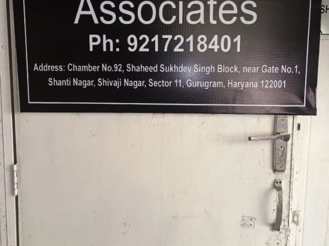 pooja-yadav-associates