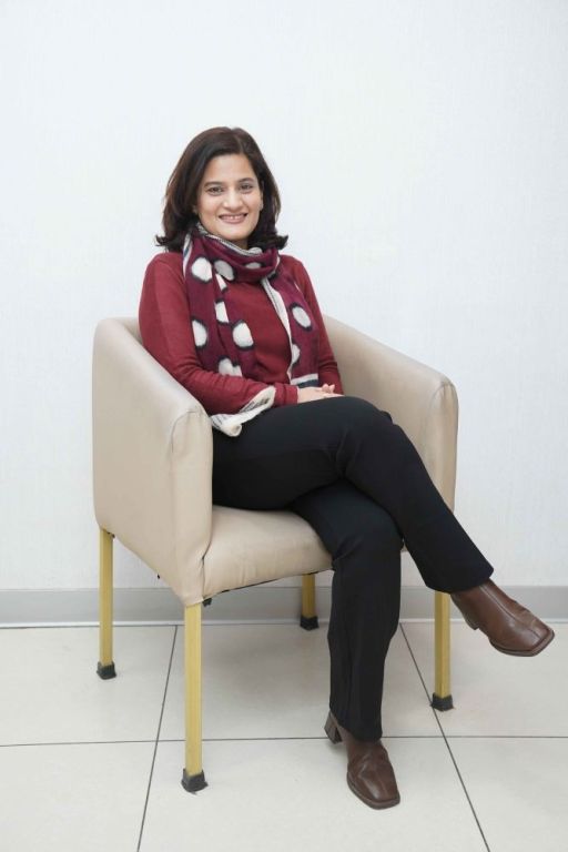 best-gynecologist-in-rajori-garden-big-1