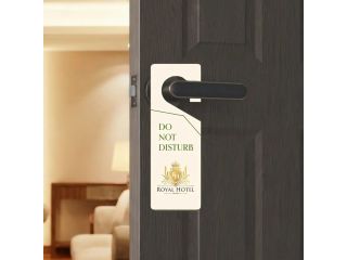 custom-door-hangers-small-0