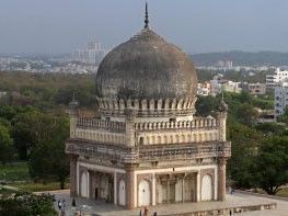 qutb-shahi-mausoleum-complex-a-royal-heritage-landmark