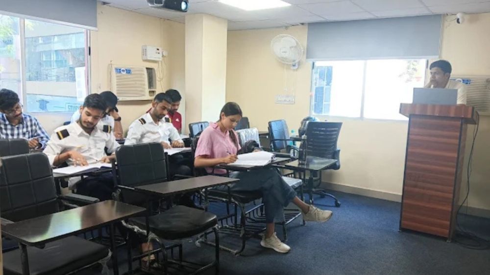 join-the-best-pilot-training-institute-in-muzaffarpur-big-1