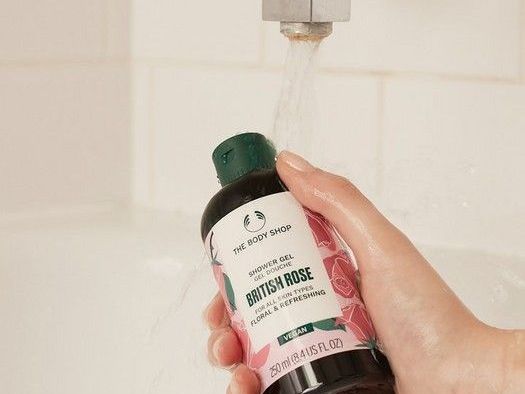 buy-british-rose-shower-gel-for-a-fresh-spa-like-glow