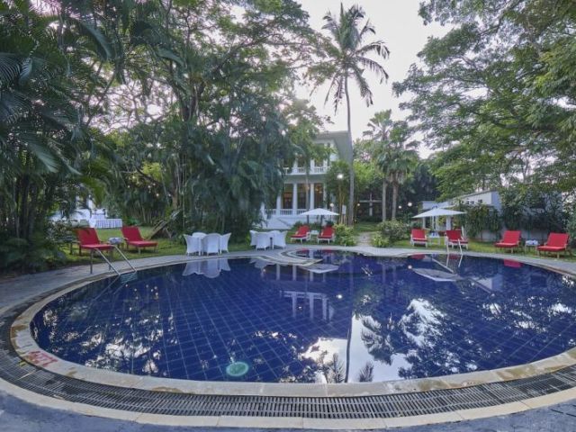 budget-friendly-hotel-in-mysore-with-swimming-pool