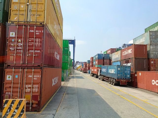 logistics-company-ahmedabad-efficient-transport
