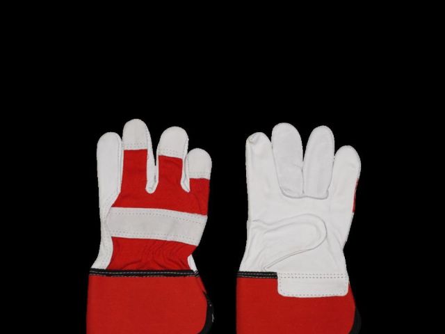 special-welder-gloves-supplier-in-denmark-from-india