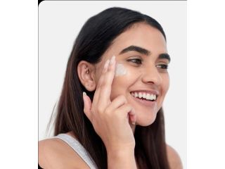 lightweight-sun-protection-for-radiant-skin-small-1