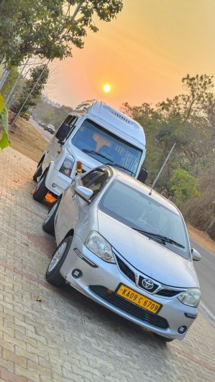 mysore-ooty-tempo-traveller-big-0