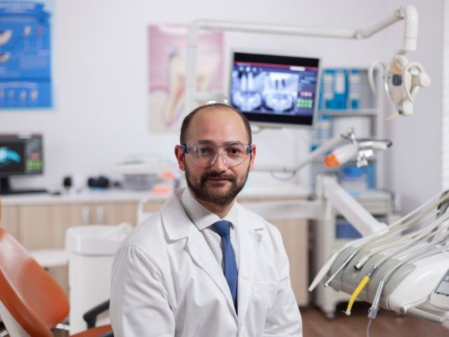 find-the-right-dental-specialist-in-trivandrum