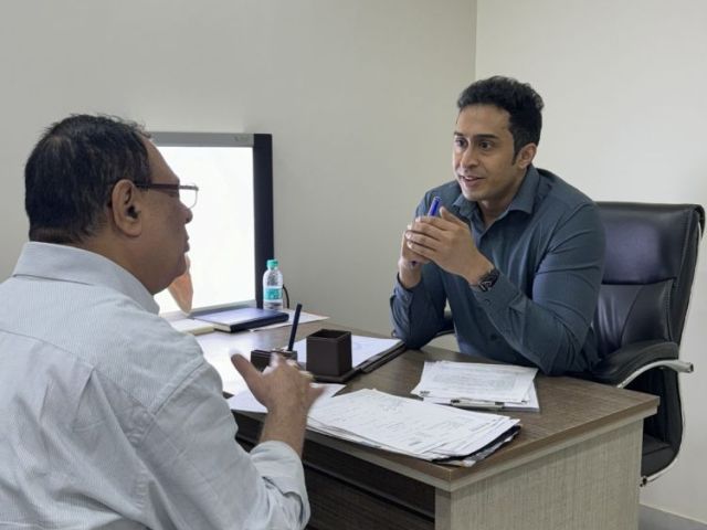 best-orthopedic-doctor-in-delhi-for-knee-shoulder