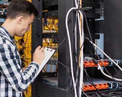 boost-team-efficiency-with-motorola-communication-systems