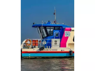 cruise-in-varanasi-jalsa-cruise-lines-small-0