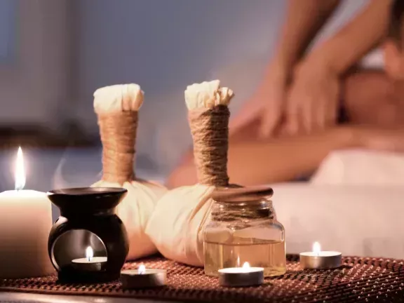 aromatherapy-healer-in-delhi-natural-healing