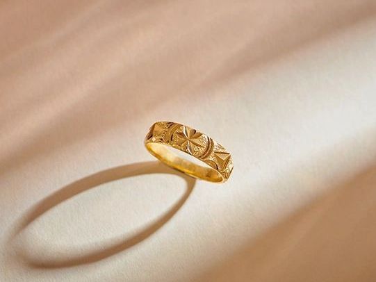 gold-engagement-rings-for-women-crafted-for-your-forever-moment