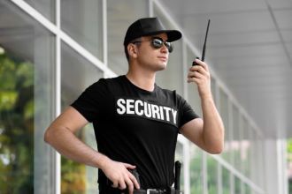 walkie-talkie-devices-for-clear-communication-big-0