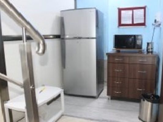 which-is-the-safest-girls-hostel-near-nmims-at-vile-parle-west