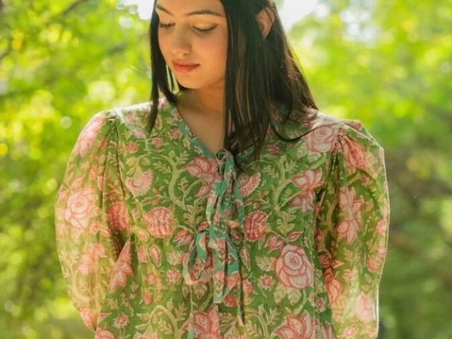 buy-cotton-green-floral-tie-up-top-for-women-by-odhanon