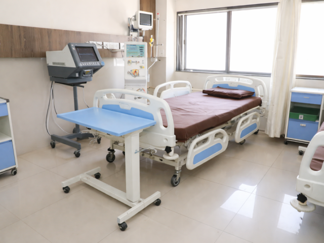 best-critical-care-center-in-gandhinagar
