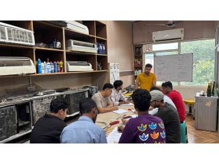 best-ev-training-institute-in-delhi-multitech-ev-courses-small-1