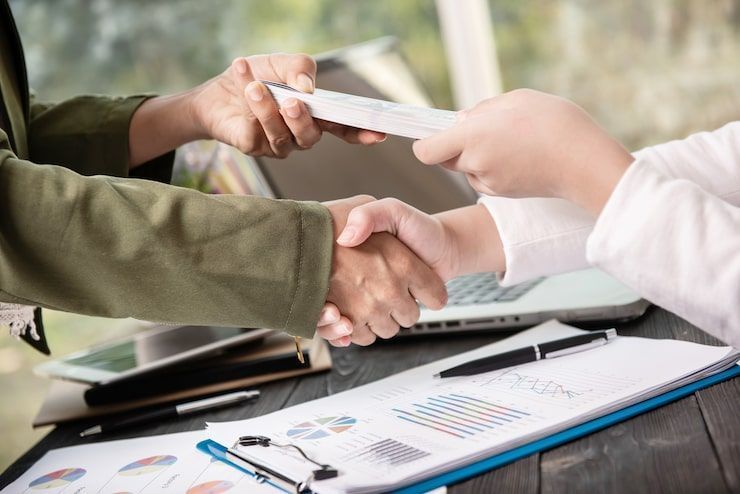 expert-personal-loan-agents-in-ahmedabad-quick-help-big-0