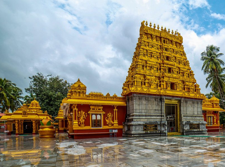 explore-sacred-temple-tour-packages-in-karnataka-big-0