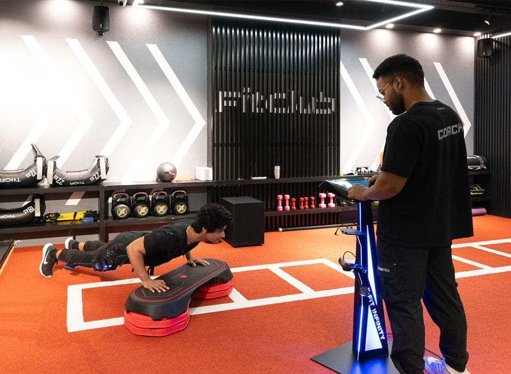 ems-training-at-fitclub-gym-modern-fitness-solution-big-0