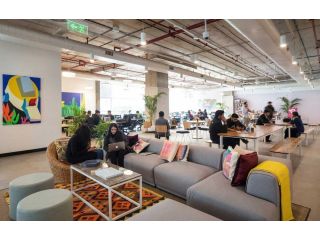 best-virtual-office-in-noida-for-startups-smes-qdesq-small-0