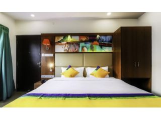 comfortable-deluxe-room-stay-in-sector-v-ideal-for-visitors-small-0