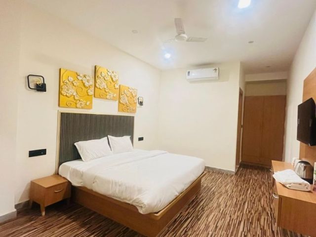 why-greater-noida-west-is-becoming-a-popular-stay-destination