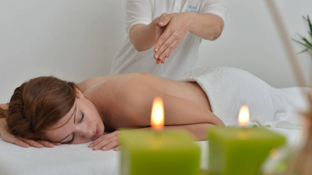 relaxing-spa-therapy-in-della-spa-chandrapur-8422019074-big-3