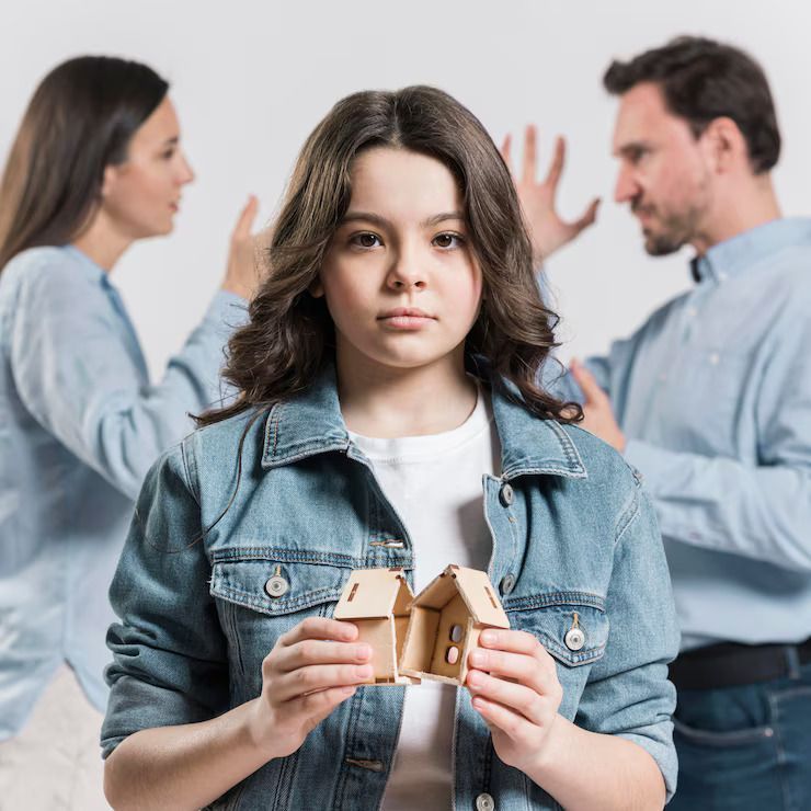 family-problem-solutions-jay-jinendra-jyotish-big-0