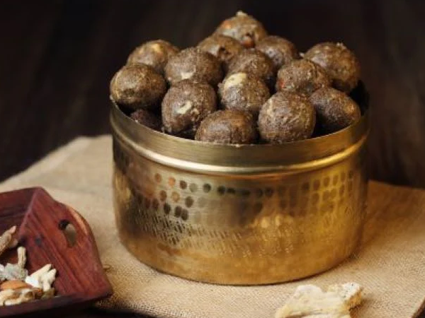 best-ingredients-used-in-laddu-for-pregnancy