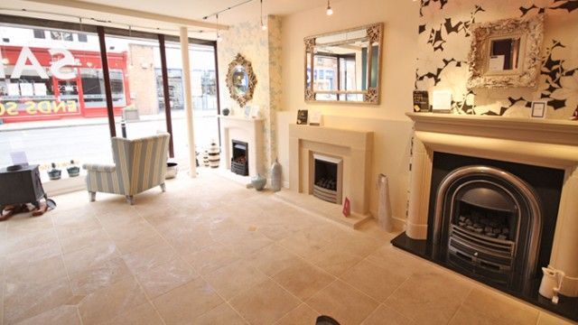 sale-ofcommerical-property-with-retail-showroom-big-0