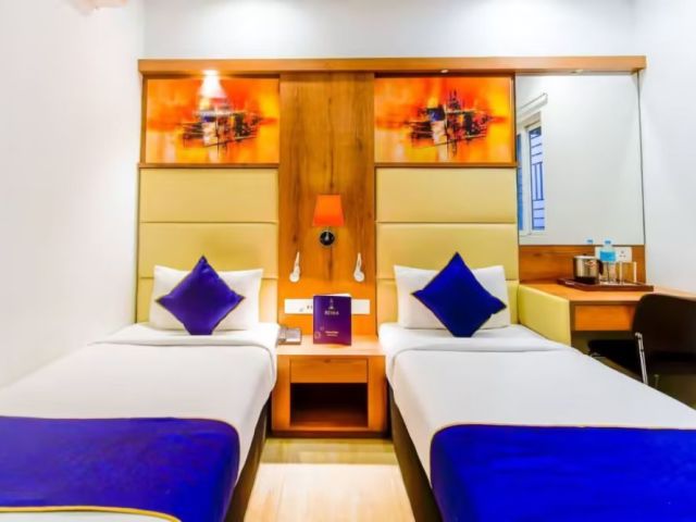 luxury-premium-room-stay-in-salt-lake-with-modern-comfort-style