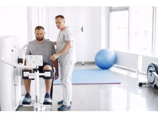 top-rated-physiotherapy-center-in-gandhinagar-small-0