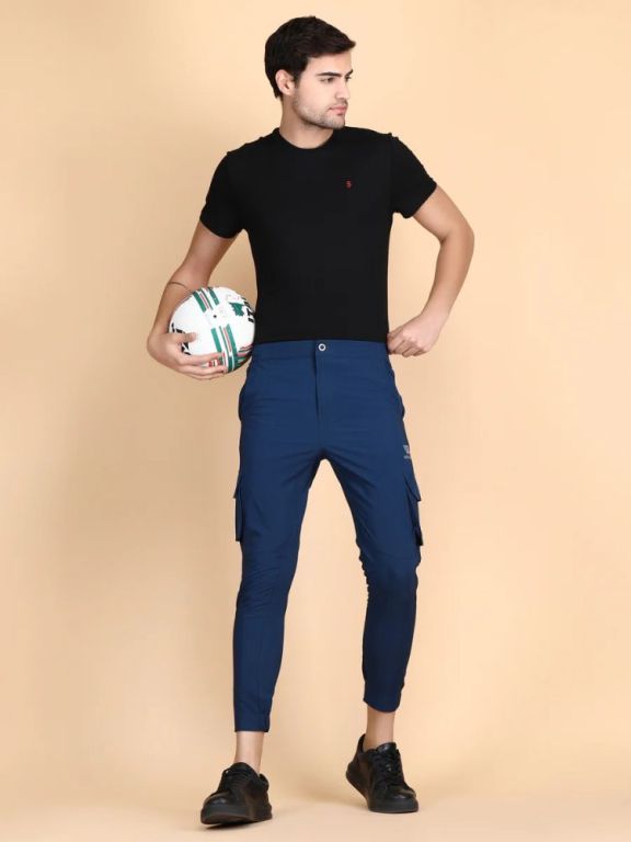 travel-cargo-pants-for-men-in-india-big-0