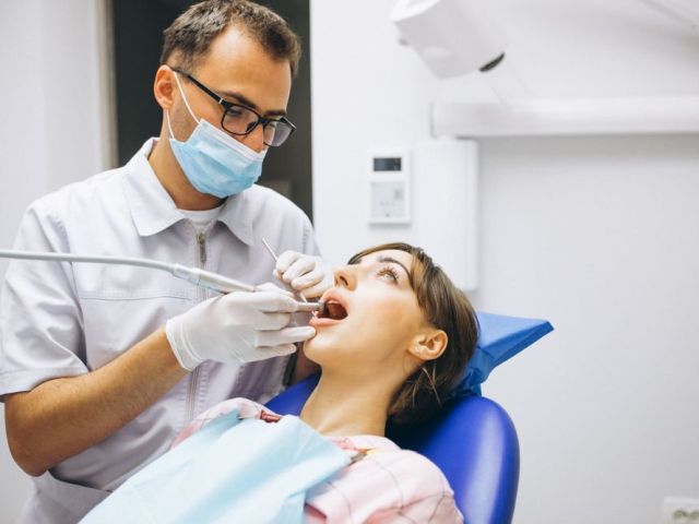 specialized-gum-care-by-a-leading-periodontist-in-trivandrum