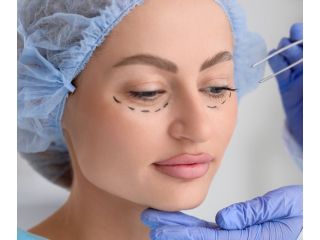 how-a-plastic-surgery-specialist-in-rohini-small-0