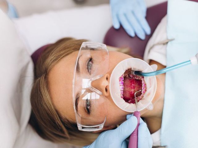 get-a-brighter-smile-with-philips-zoom-whitening-in-trivandrum