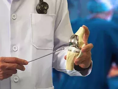 best-orthopedic-surgeon-in-delhi-for-advanced-bone-and-joint-care
