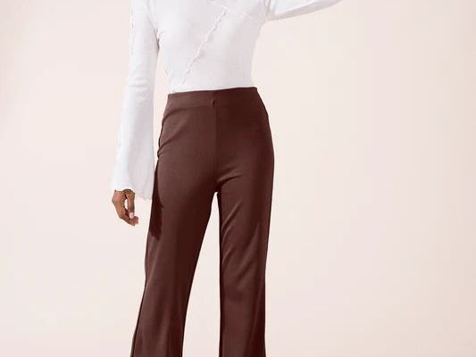 buy-formal-pants-for-women-perfect-fit-for-every-office-look
