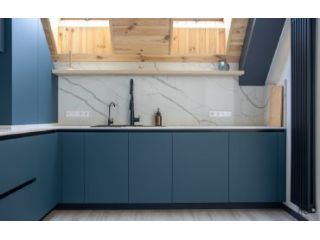 kitchen-granite-countertop-works-and-installation-small-0